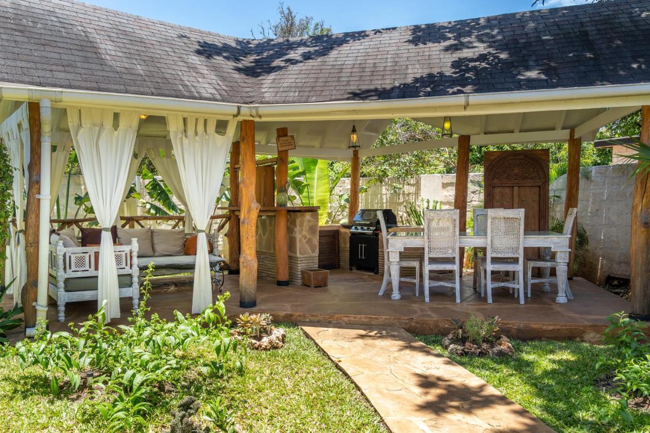 Private Pool Cottage Diani Beach Zewnętrze zdjęcie