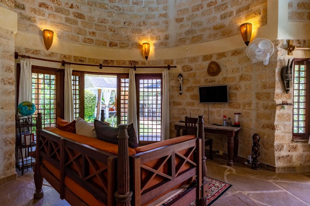 Private Pool Cottage Diani Beach Zewnętrze zdjęcie
