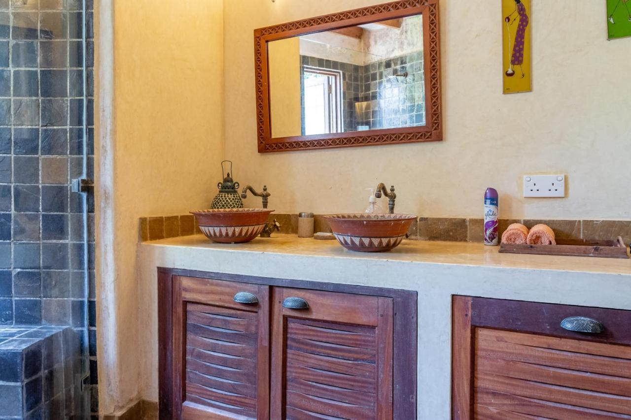 Private Pool Cottage Diani Beach Zewnętrze zdjęcie
