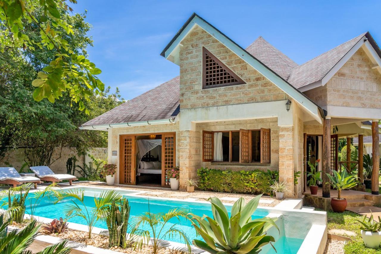 Private Pool Cottage Diani Beach Zewnętrze zdjęcie